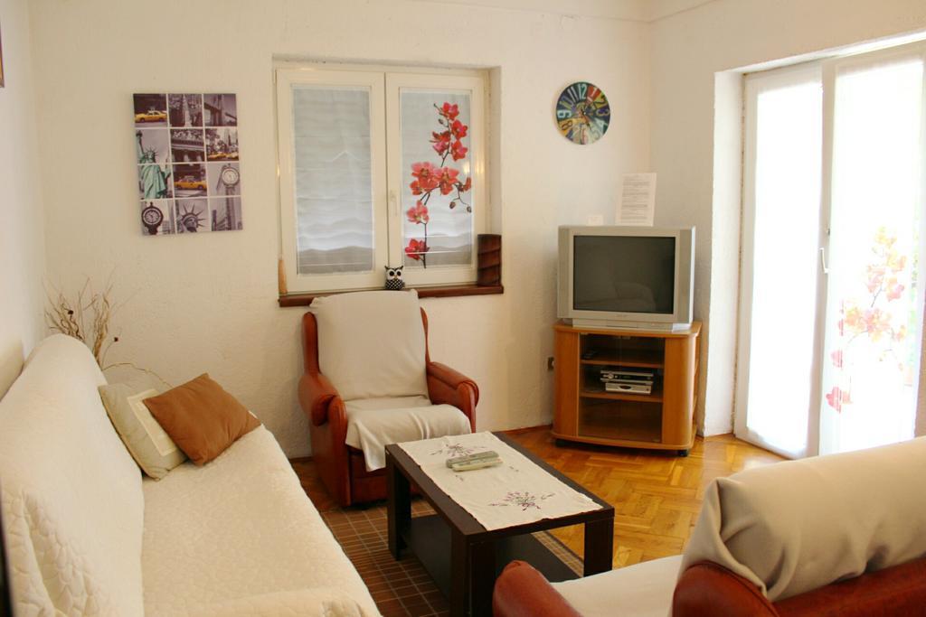 روفينج Apartment Girasole المظهر الخارجي الصورة
