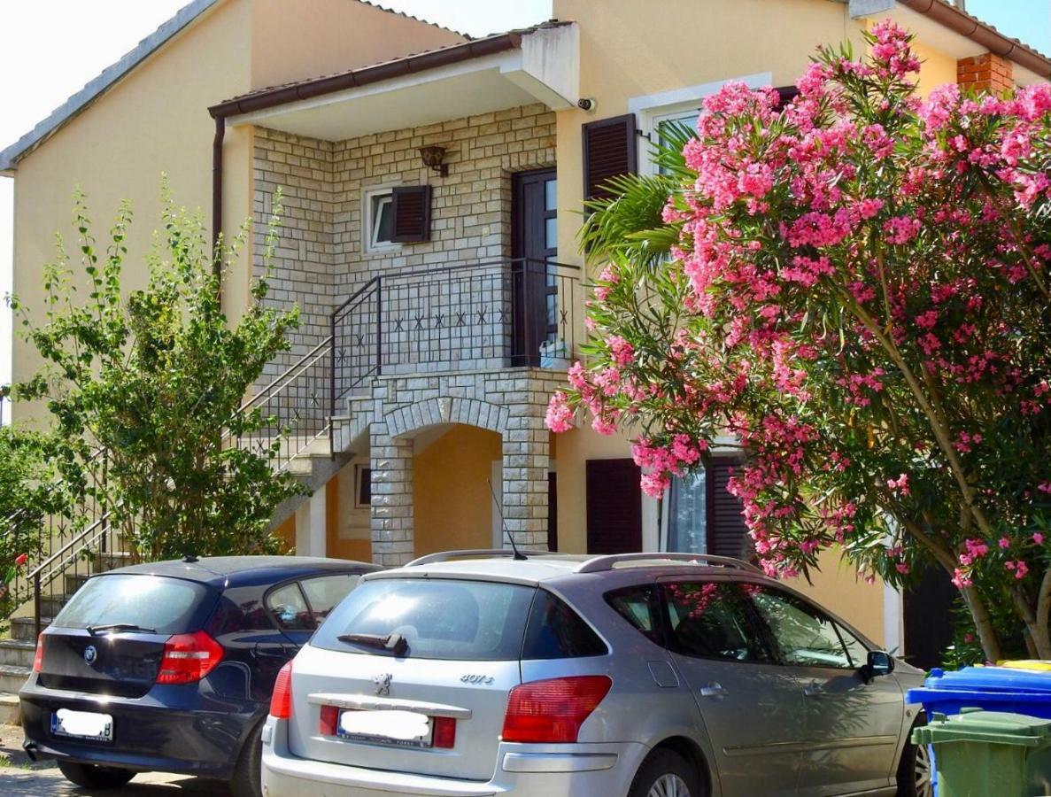 روفينج Apartment Girasole المظهر الخارجي الصورة