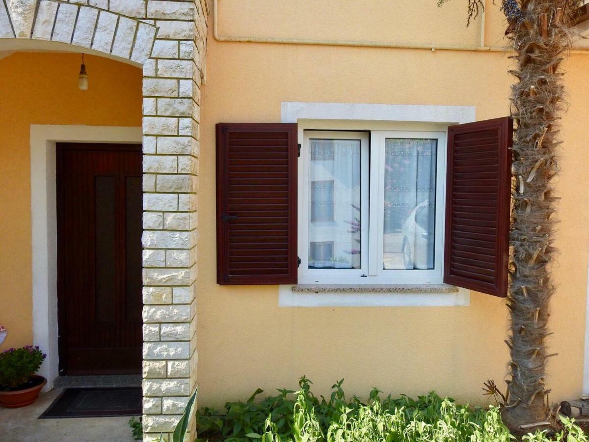 روفينج Apartment Girasole المظهر الخارجي الصورة